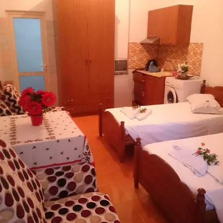 Studio In The City Center Apartament
