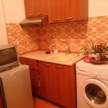 Studio In The City Center Apartament